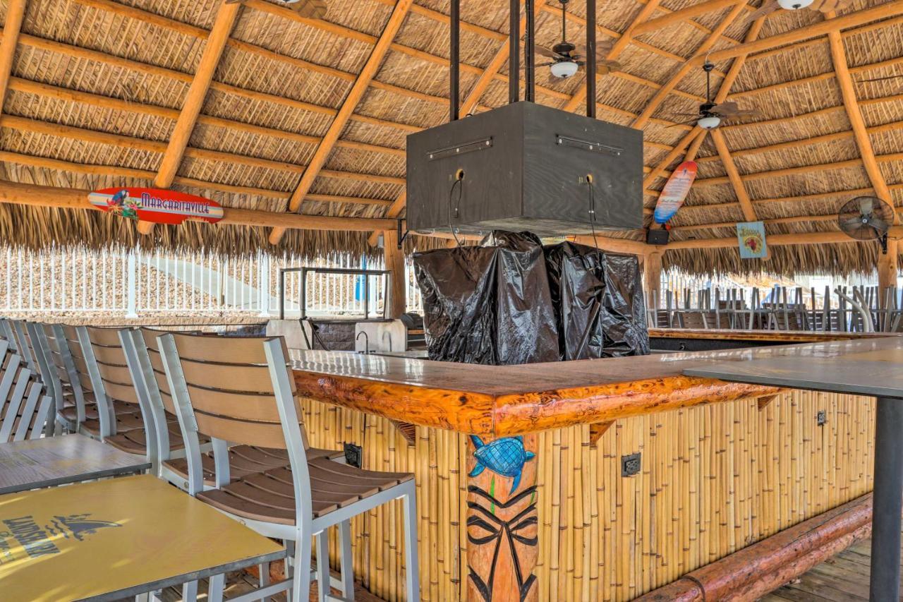 Hot Tub And Fire Pit Margaritaville Home! โอเซจบีช ภายนอก รูปภาพ